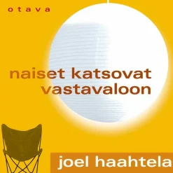 Naiset katsovat vastavaloon